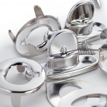 4 Drehverschlüsse silber mit ovalen Ösen