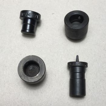 4 teiliger Stempelsatz für Anorak-Druckknöpfe 15 mm