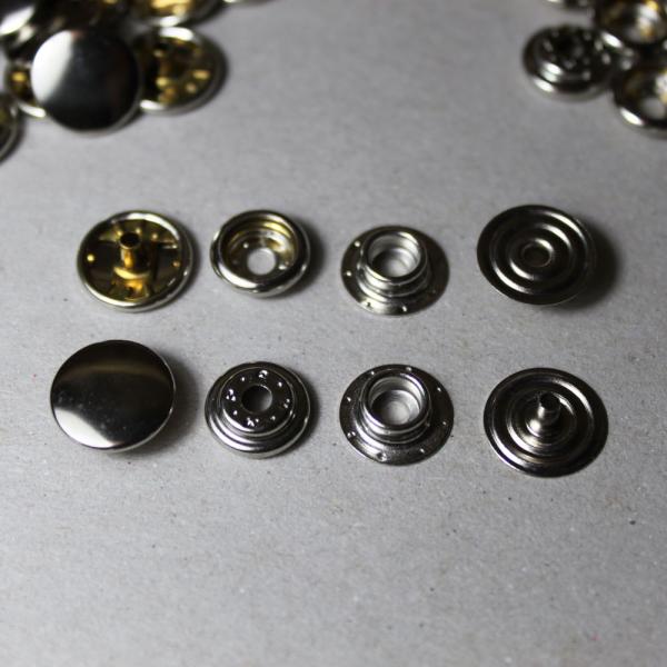 100 Sport-Mini Druckknöpfe 13 mm silber von Prym